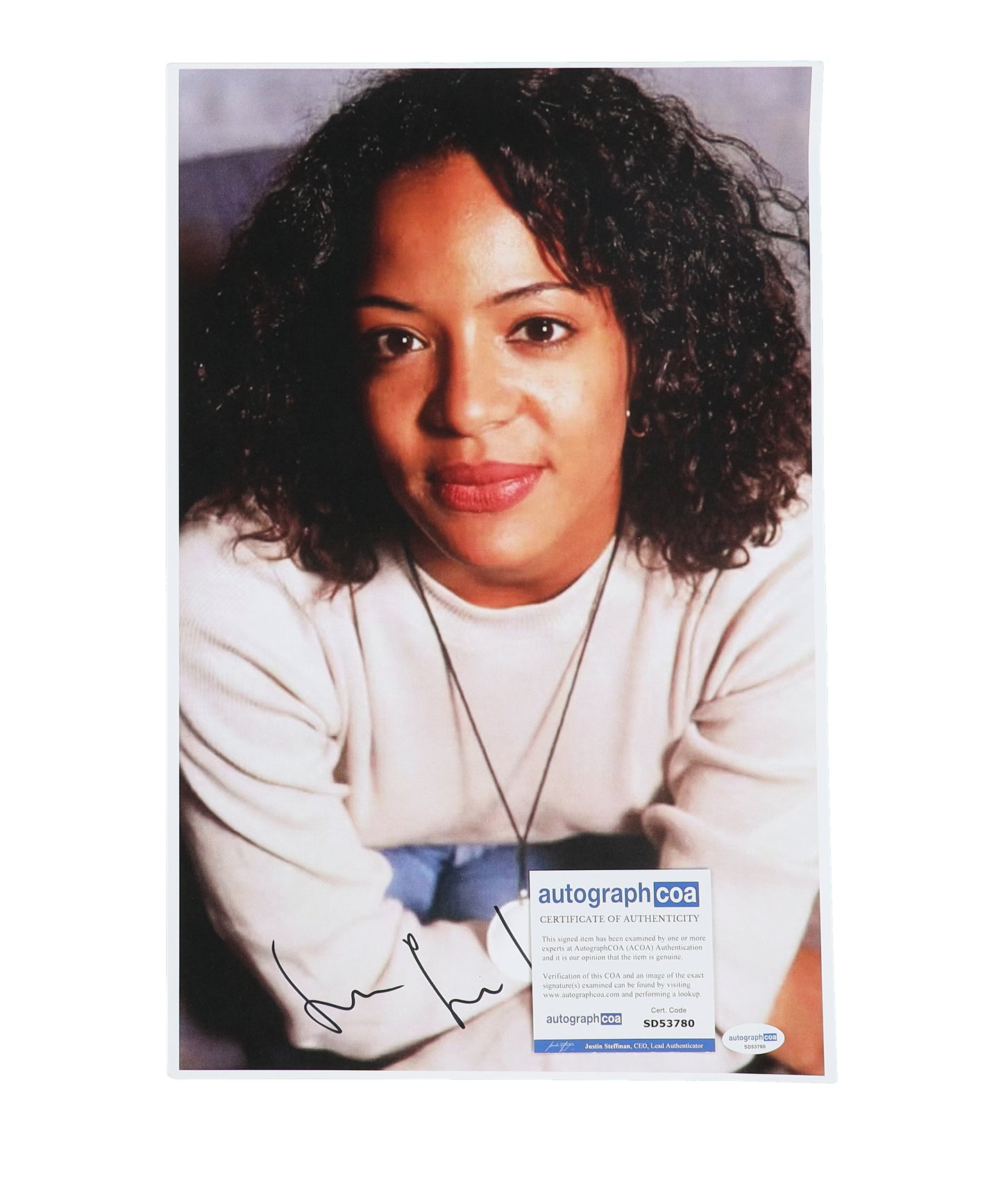 Lauren Velez Signed 11x17 Photo (AutographCOA)