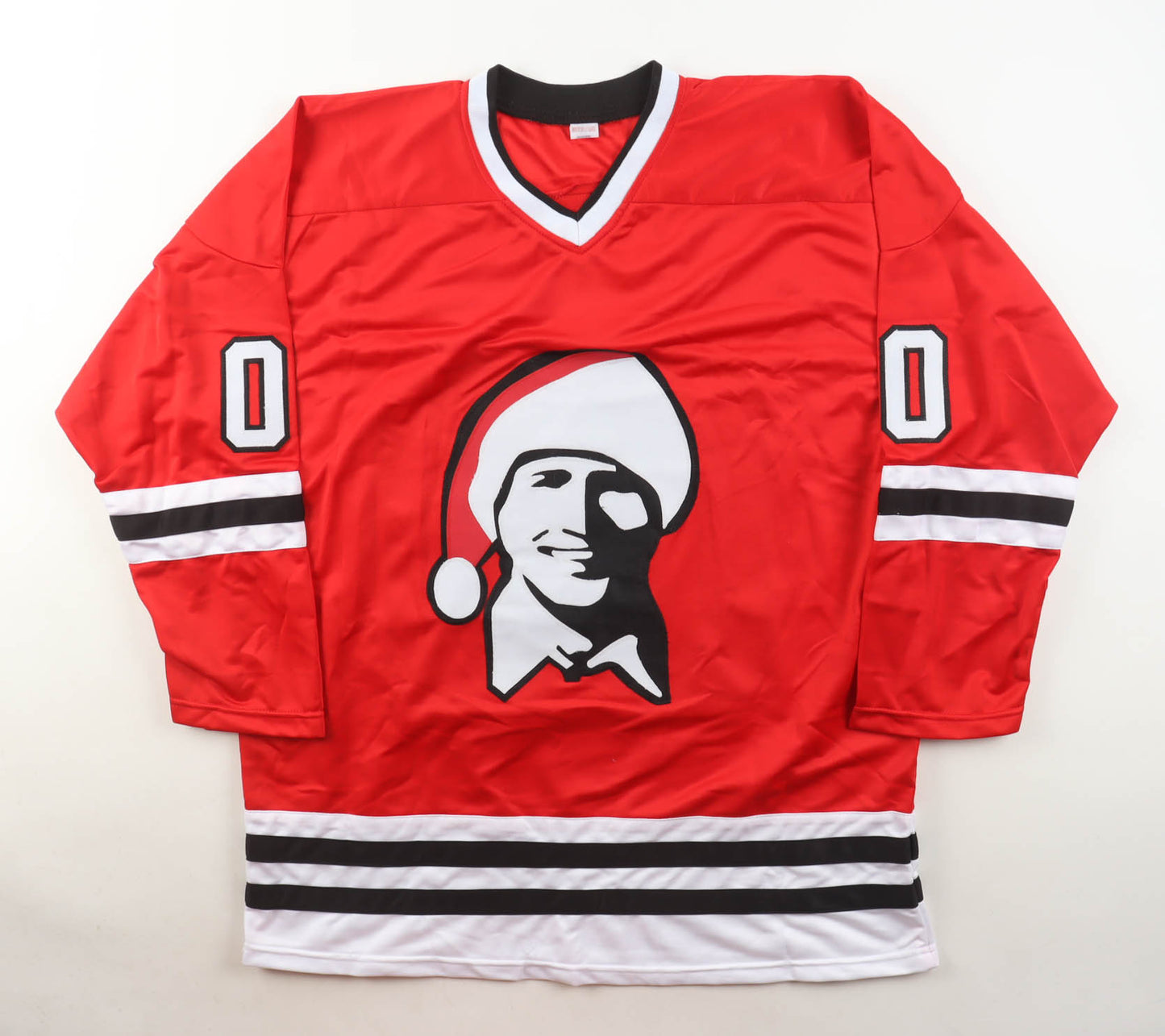 Chevy Chase Signed Jersey (Beckett) "National Lampoon's Christmas Vacation"
