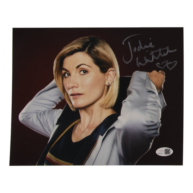 Jodie Whittaker Signed (JSA) "Doctor Who" 8x10 Photo - Thirteenth Doctor | JSA Witnessed