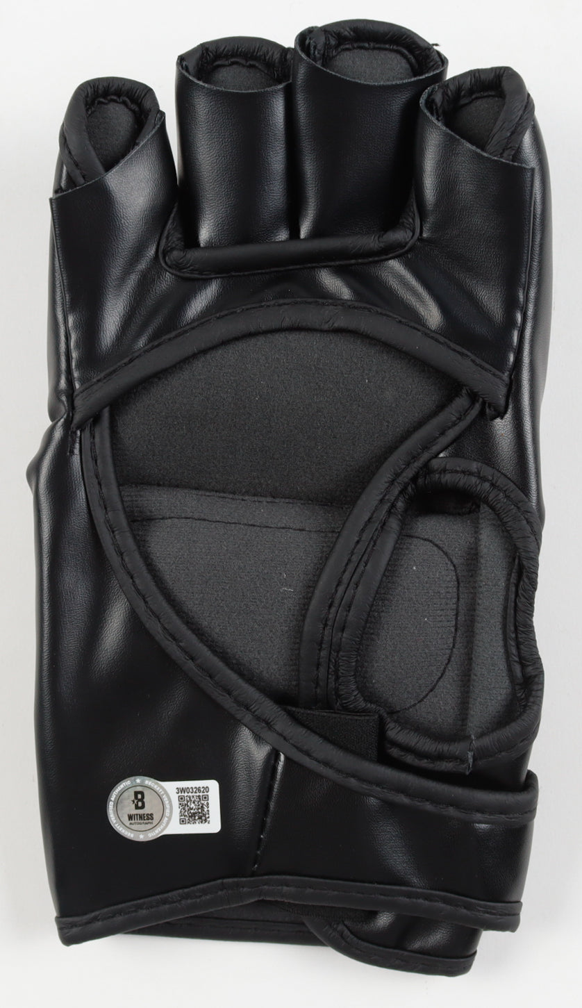 Joe Pyfer Signed MMA Custom USA Glove (Beckett) Beckett Witnessed