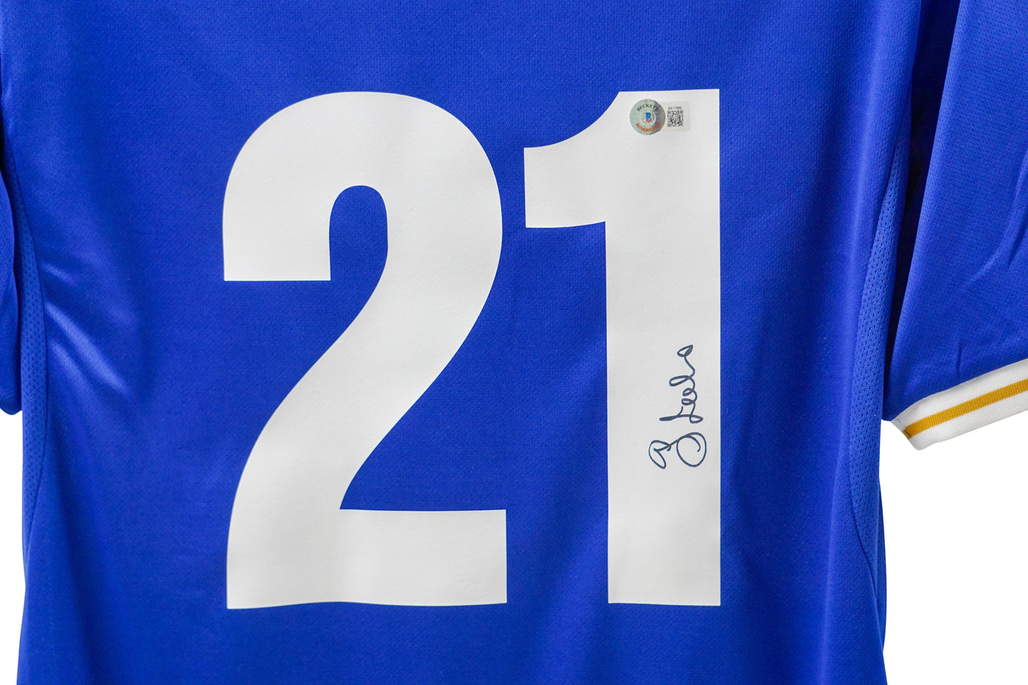 Gianfranco Zola Signed Italy Jersey (Beckett)