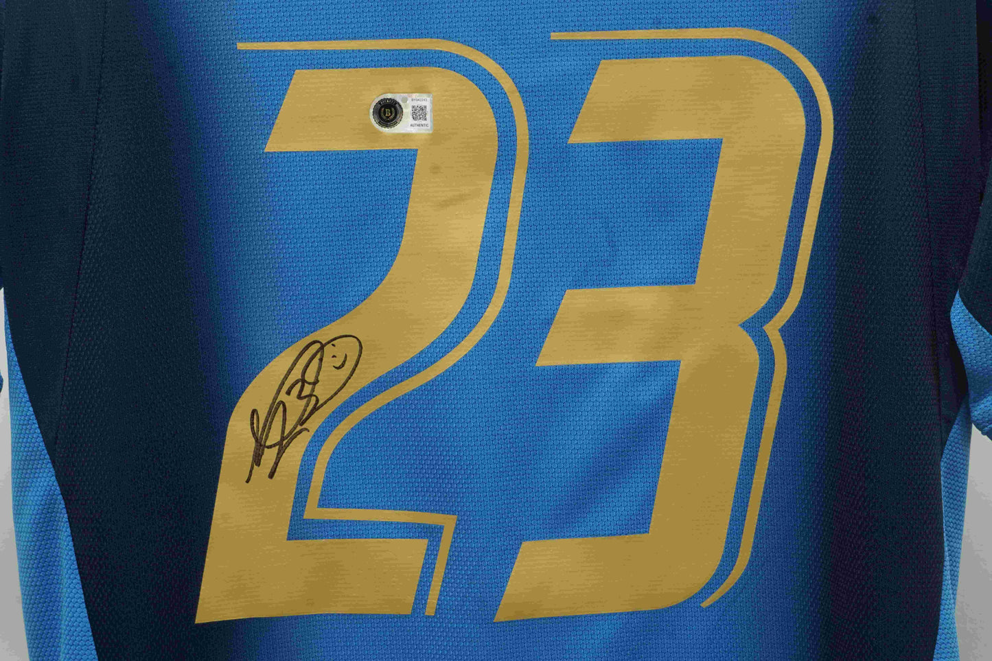 Marco Materazzi Signed (Beckett) Italy National Team Puma Authentic Jersey