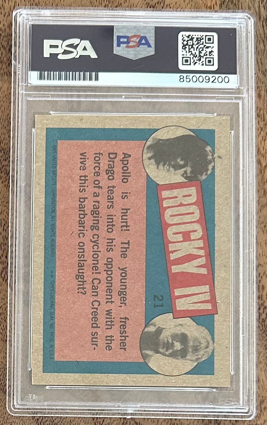 Dolph Lundgren Signed 1985 Topps Rocky IV card #21 (PSA) Drago