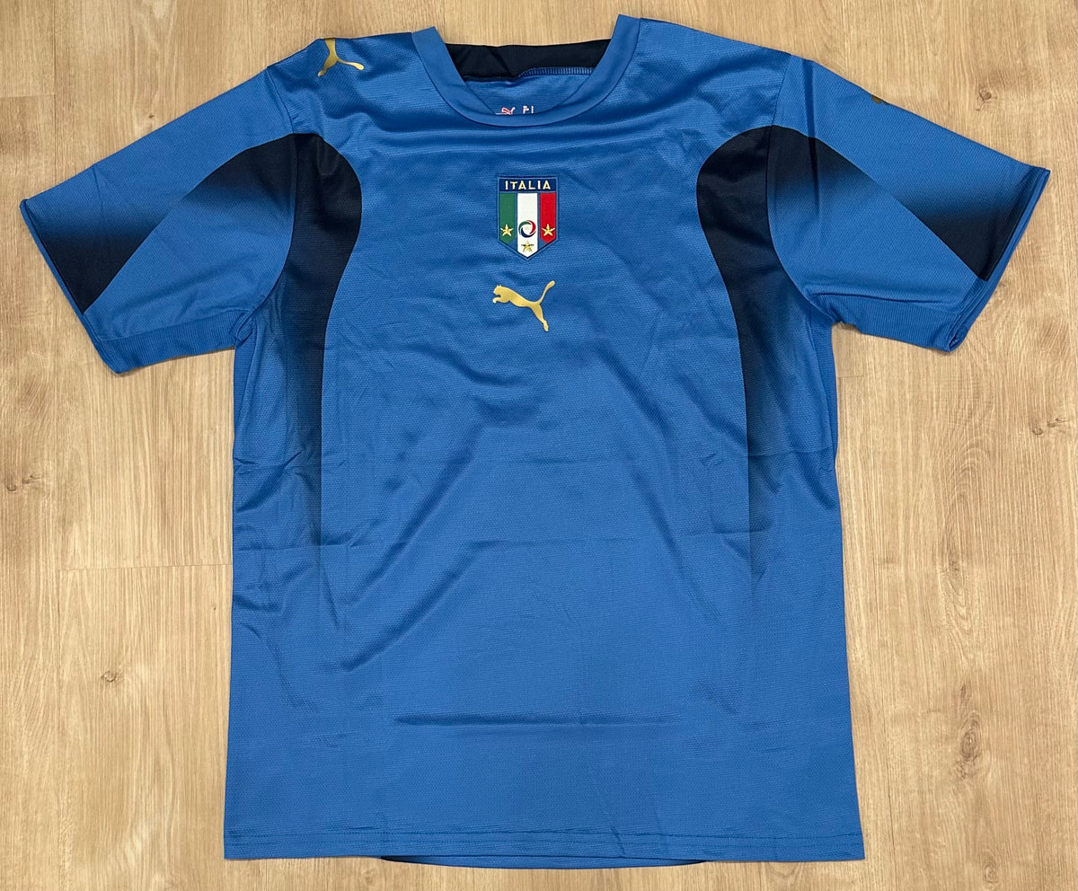 Fabio Cannavaro Signed (Beckett) Italy National Team Puma Authentic Jersey