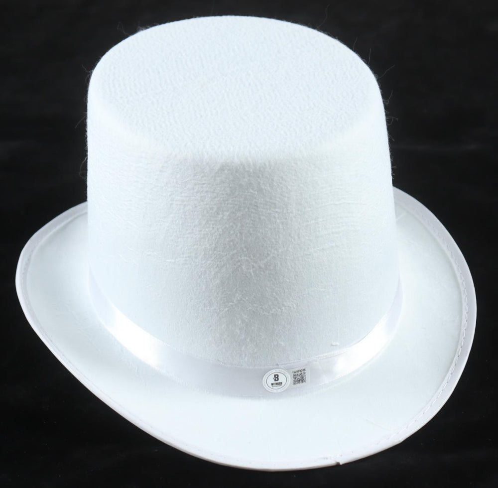 Alice Cooper Signed White Top Hat (Beckett) - Beckett Witnessed