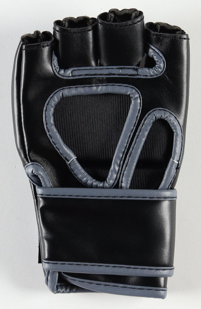 Cody Garbrandt Signed UFC Glove (Beckett) UFC Bantamweight Champion I Beckett Witnessed