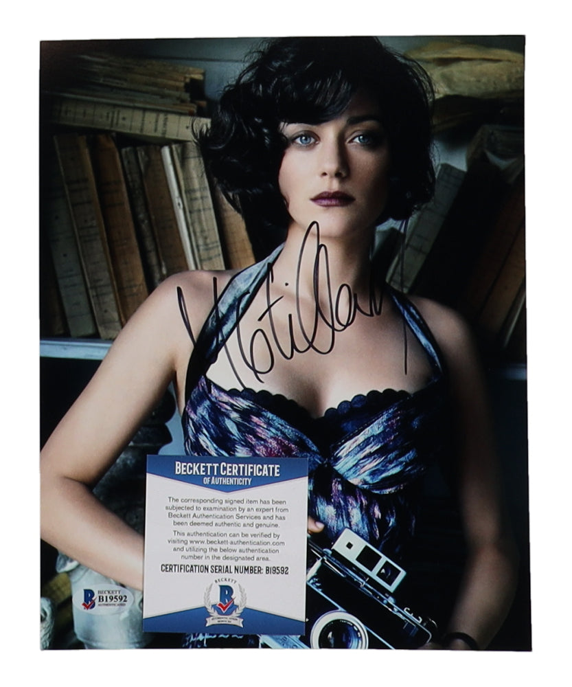 Marion Cotillard Signed 8x10 Photo (Beckett)