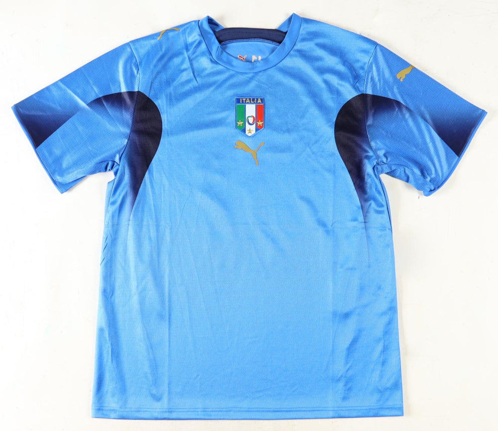 Andrea Pirlo Signed Italy Jersey (Beckett) Italy National Football Team