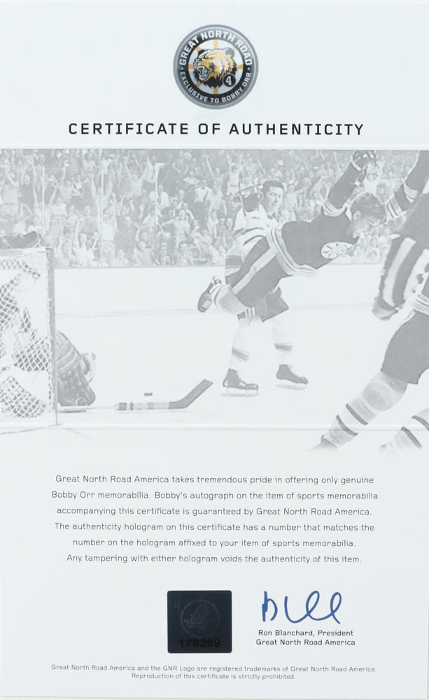 Bobby Orr Signed Bruins 11x14 Photo (Orr)