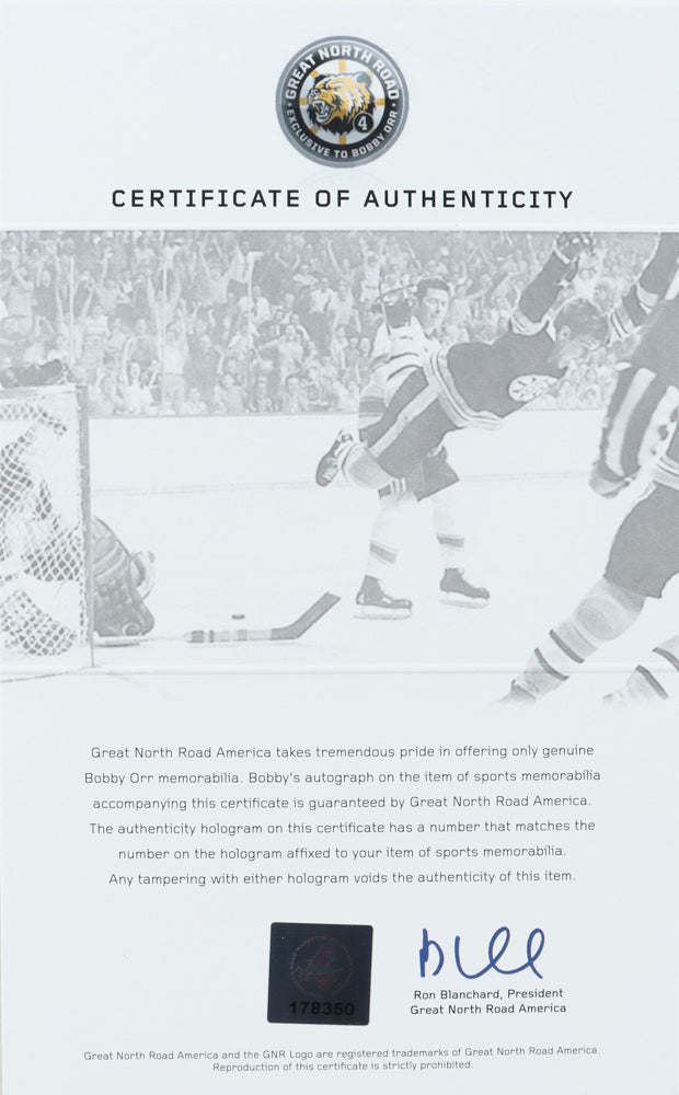 Bobby Orr Signed Bruins 11x14 Photo (Orr)