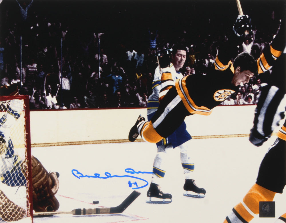 Bobby Orr Signed Bruins "The Flying Goal" 7x11 Photo - Official Bobby Orr Hologram & COA