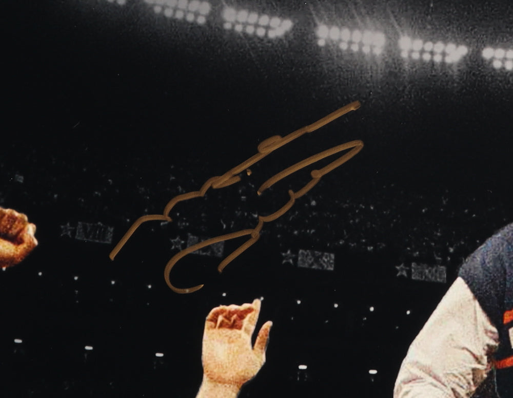 Mike Ditka Signed Bears 16x20 Photo (Schwartz)