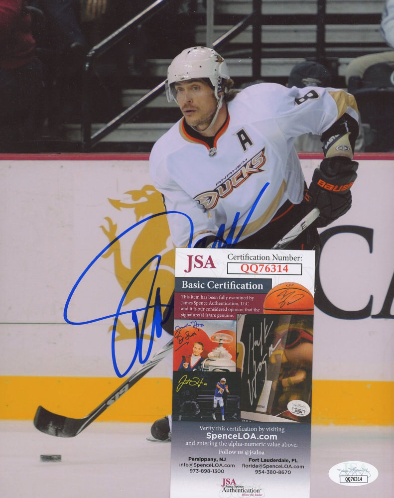 Teemu Selanne Signed Ducks 8x10 Photo (JSA COA)