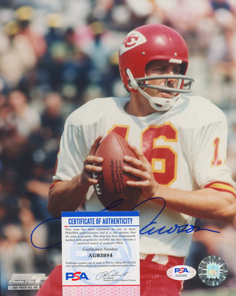 Len Dawson Signed Chiefs 8x10 Photo (PSA COA)