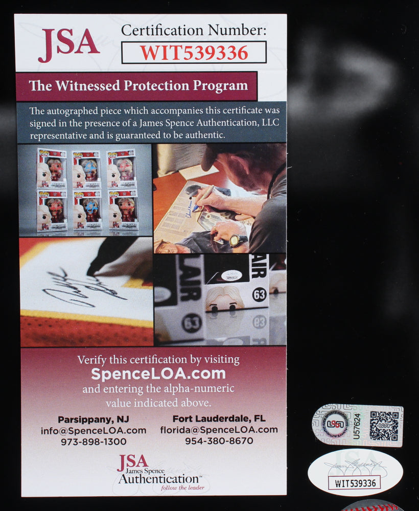 Teoscar Hernandez Signed Blue Jays 16x20 Photo (JSA COA & USA SM COA)