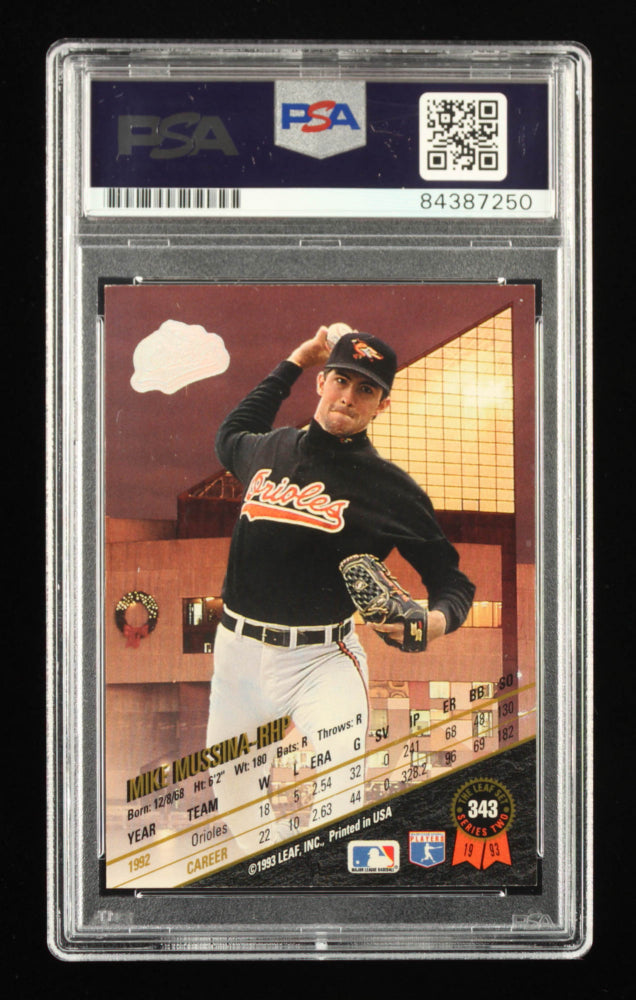 Mike Mussina Signed 1993 Leaf #343 (PSA)
