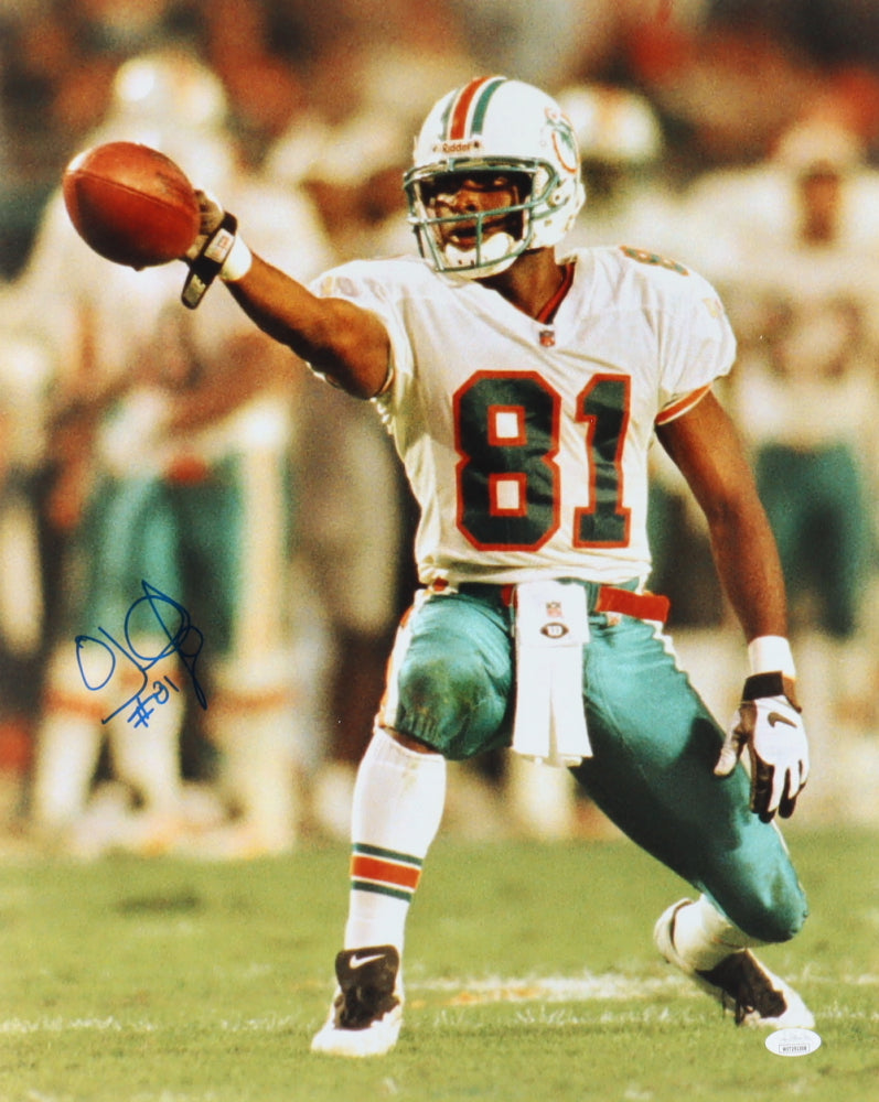 O.J. McDuffie Signed Dolphins 16x20 Photo (JSA)