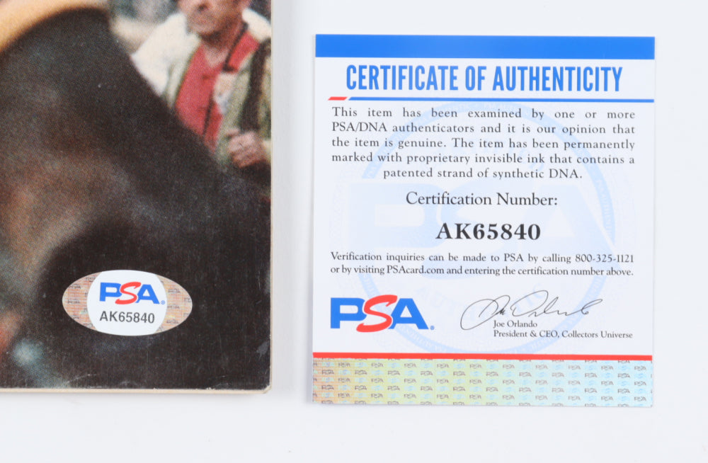 Angel Cordero Jr. Signed (PSA) 1976 Sports Illustrated Full Magazine Insribed "H.O.F 1988" - Kentucky Derby