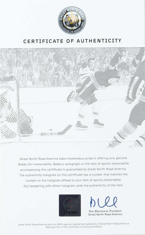 Bobby Orr Signed Bruins 8x10 Photo (Orr)