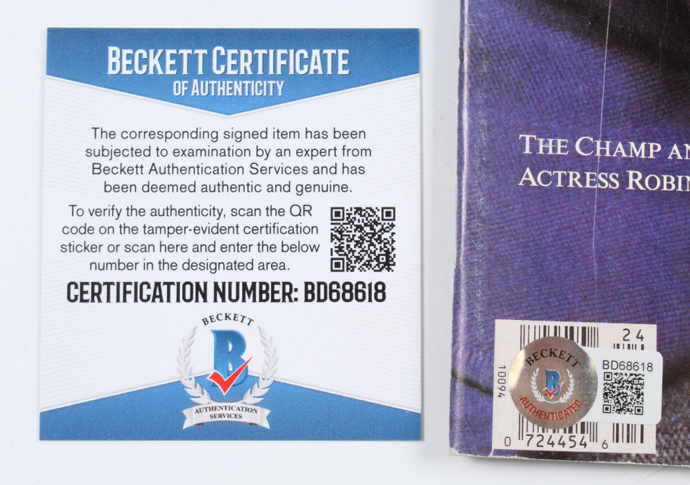 Mike Tyson Signed 1988 Sports Illustrated Magazine (Beckett)