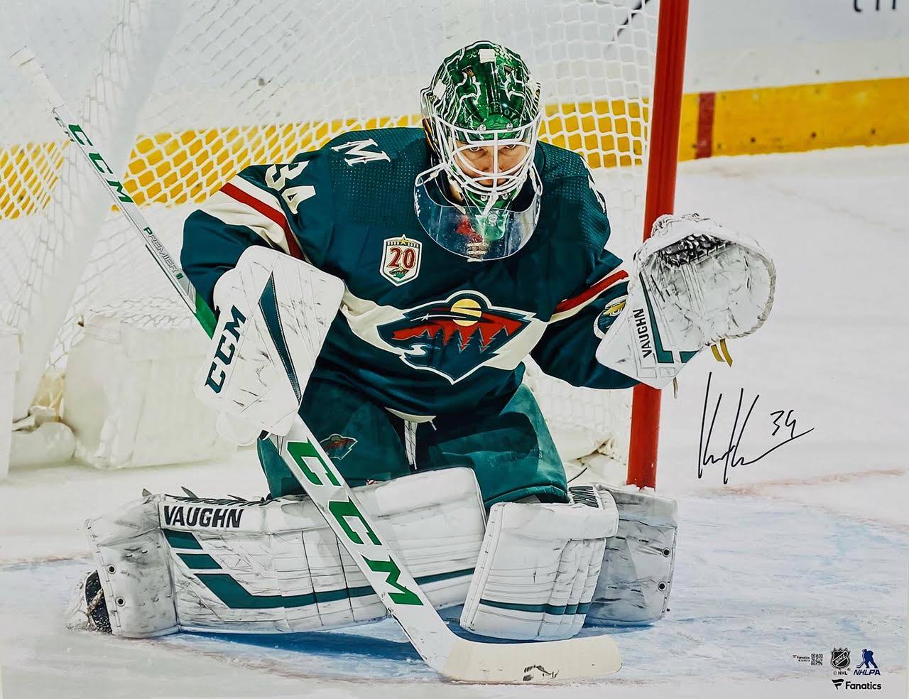 Kaapo Kahkonen Signed Wild 16x20 Photo (Fanatics)