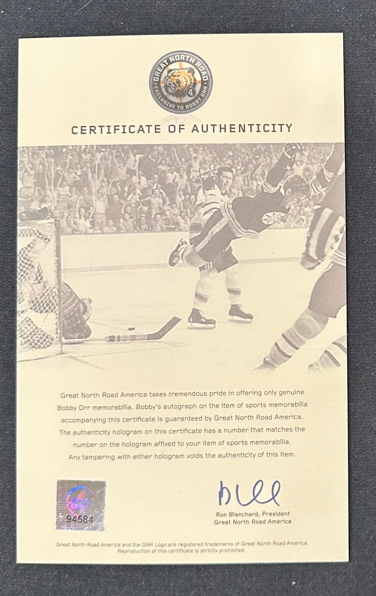 Bobby Orr Signed Bruins 16x20 Photo (Great North Road)