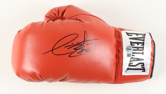 Deontay Wilder Signed Everlast Boxing Glove (Beckett) - Beckett Witnessed