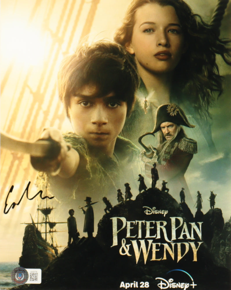 Ever Anderson Signed (Beckett) "Disney Peter Pan & Wendy" 8x10 Photo - Wendy Darling