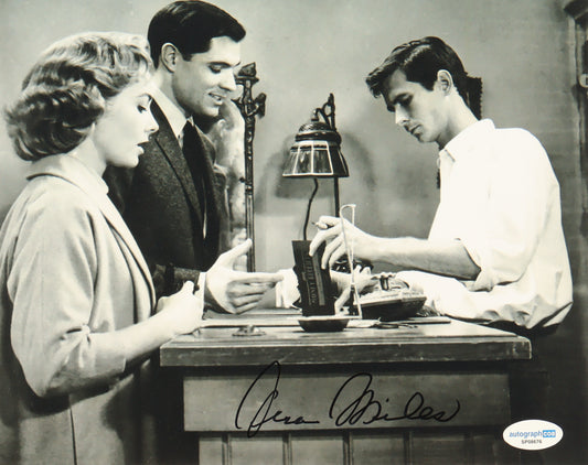 Vera Miles Signed 8x10 Photo (ACOA) - Psycho