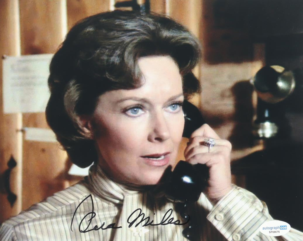 Vera Miles Signed "Fire" 8x10 Photo (ACOA) - Martha Wagner