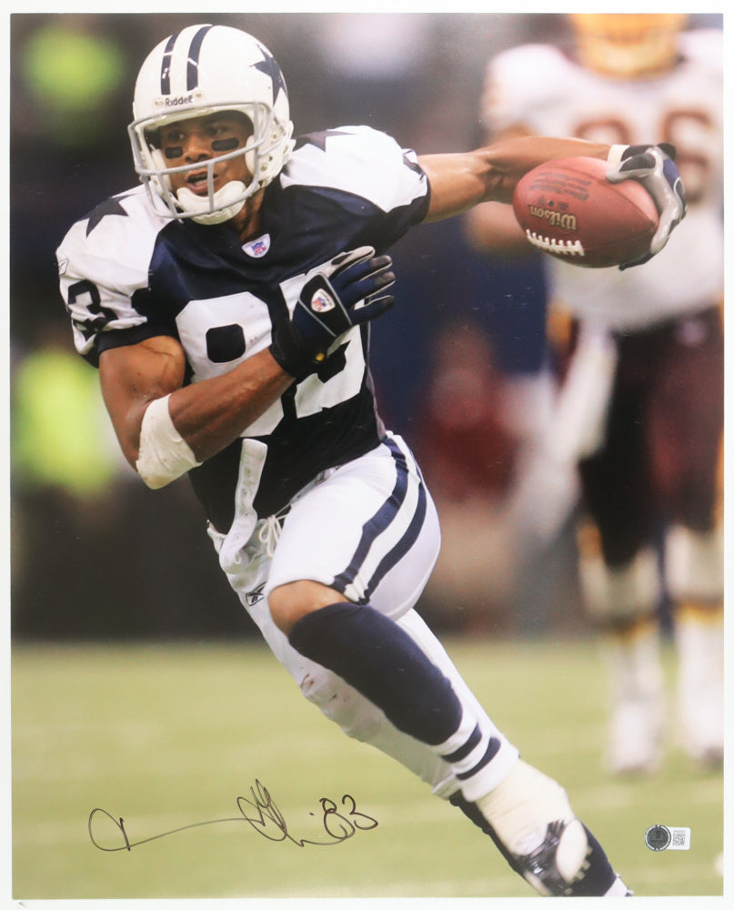 Terry Glenn Signed Cowboys 16x20 Photo (Beckett)