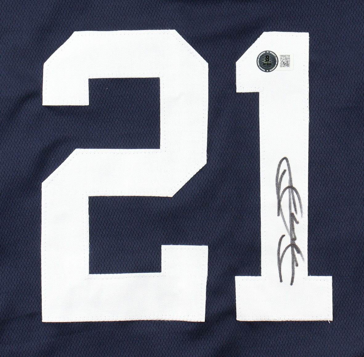 Sammy Sosa Signed Jersey (Beckett) - Chicago Cubs