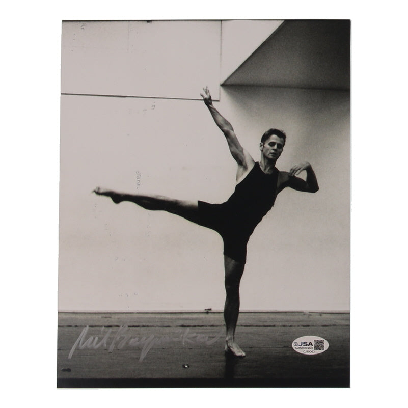 Mikhail Baryshnikov Signed 8x10 Photo (JSA)