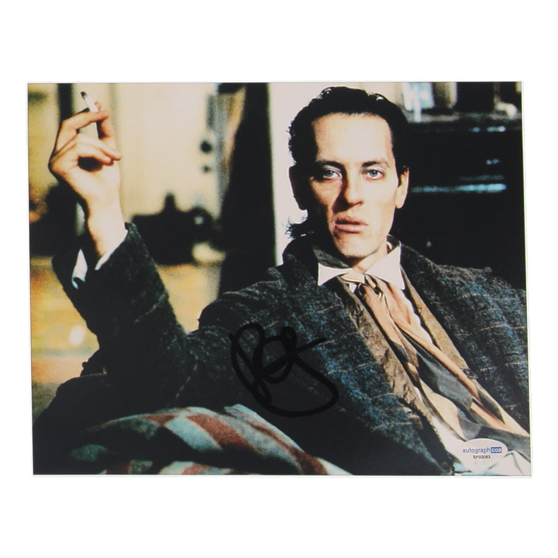 Richard E. Grant Signed "Withnail & I" 8x10 Photo (ACOA)