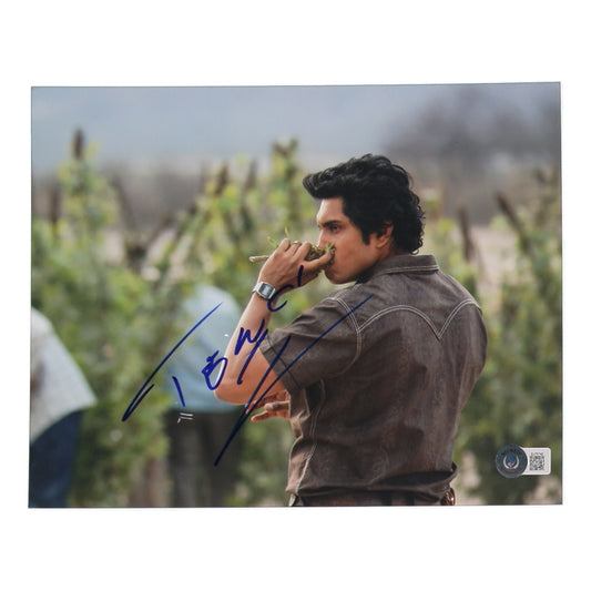 Tenoch Huerta Signed (Beckett) "Narcos: Mexico" 8x10 Photo - Rafael "Rafa" Caro Quintero