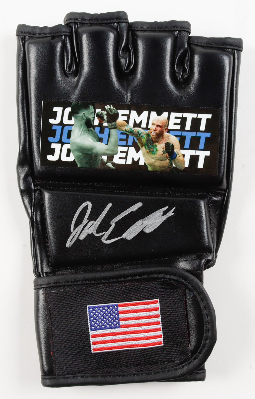 Josh Emmett Signed MMA Custom USA Glove (Beckett) - Beckett Witnessed