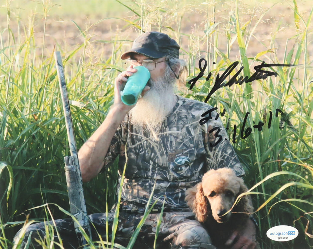 Si Robertson Signed "Duck Dynasty" 8x10 Photo (ACOA)