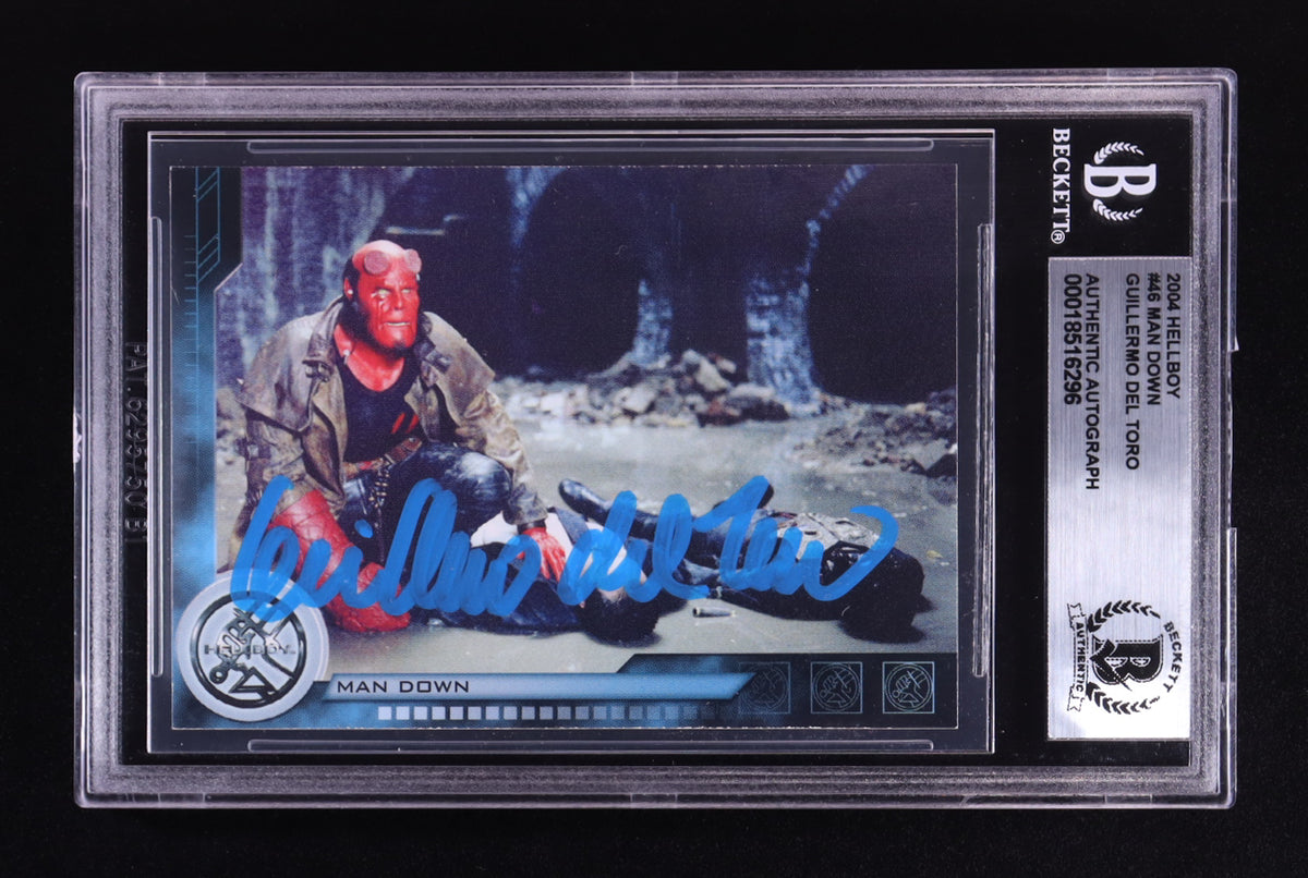 Guillermo Del Toro Signed 2004 Hellboy Man Down #48 (BGS) Autograph Graded BGS Authentic