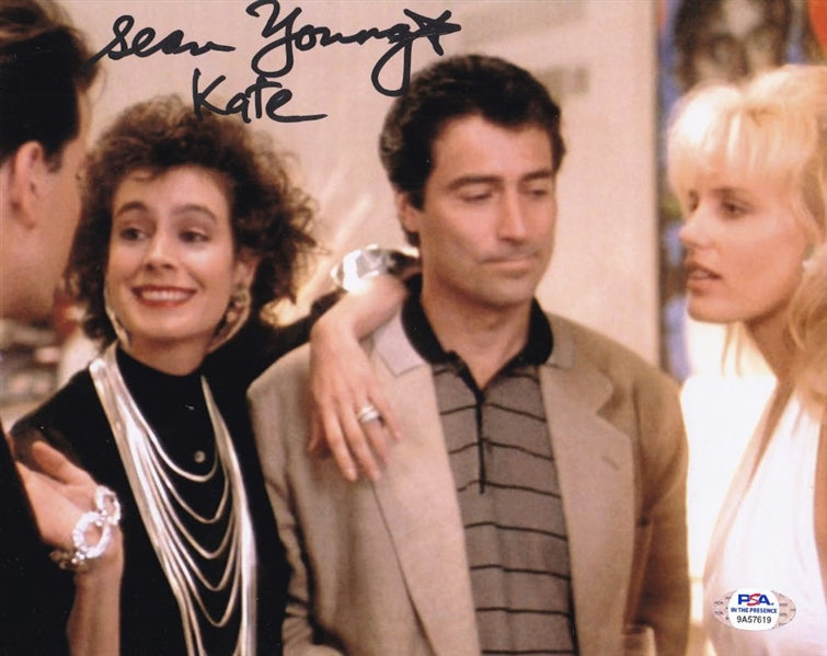 Sean Young "Kate" Signed Wall Street 8x10 Photo (PSA/DNA ITP COA)