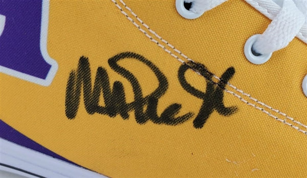 Magic Johnson Signed Los Angeles Lakers High-Top Sneaker (Beckett Witness Certified)