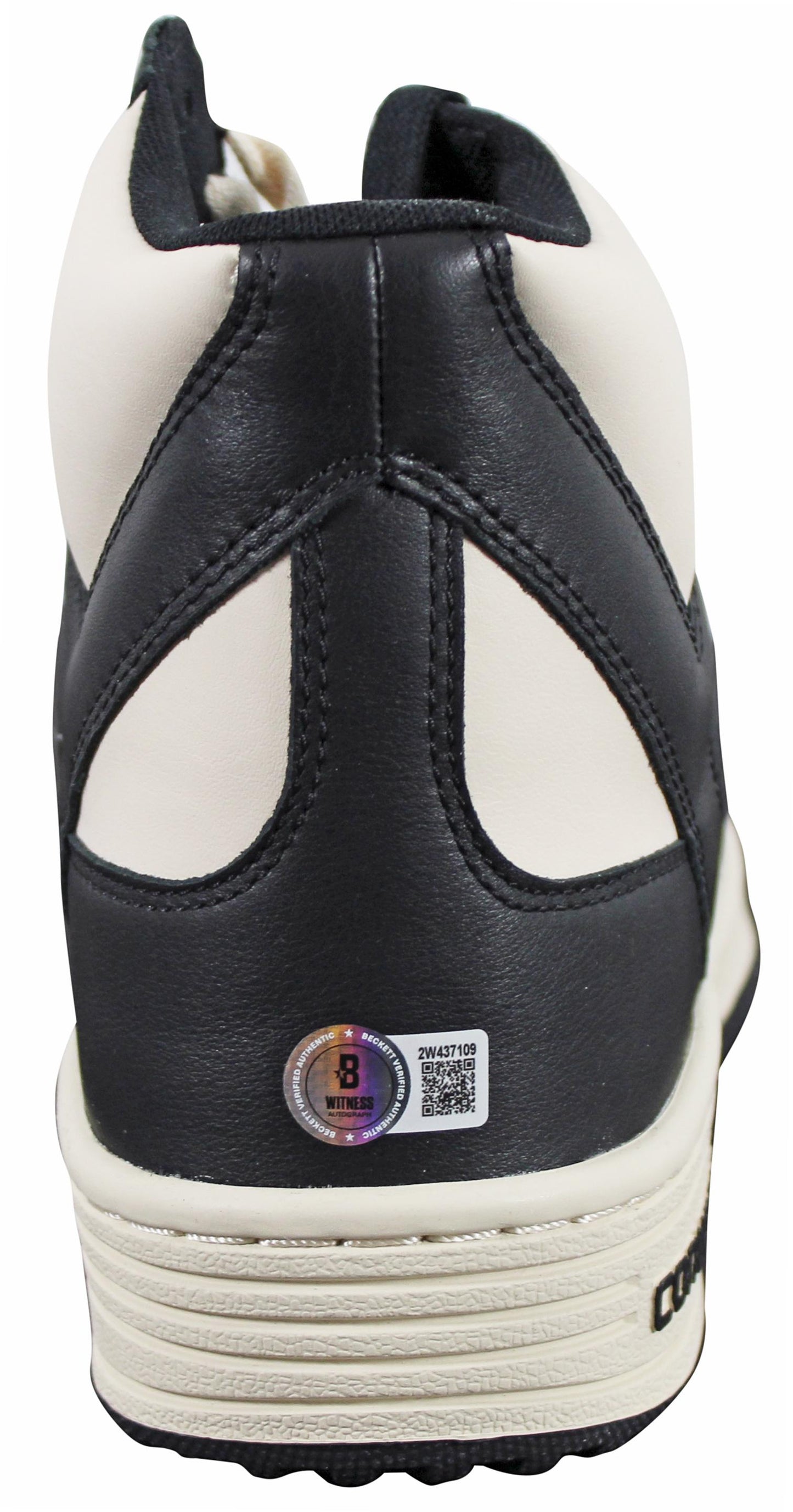 Magic Johnson Signed (Beckett) Vintage Converse Basketball Shoe - Beckett Witnessed