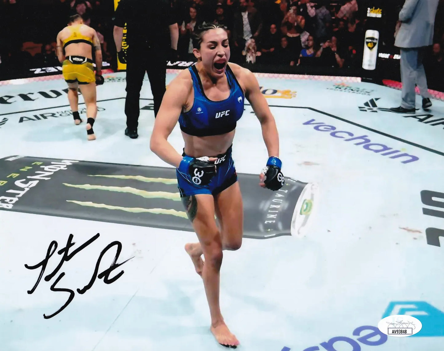 Tatiana Suarez Signed UFC 8×10 Photo (JSA COA)