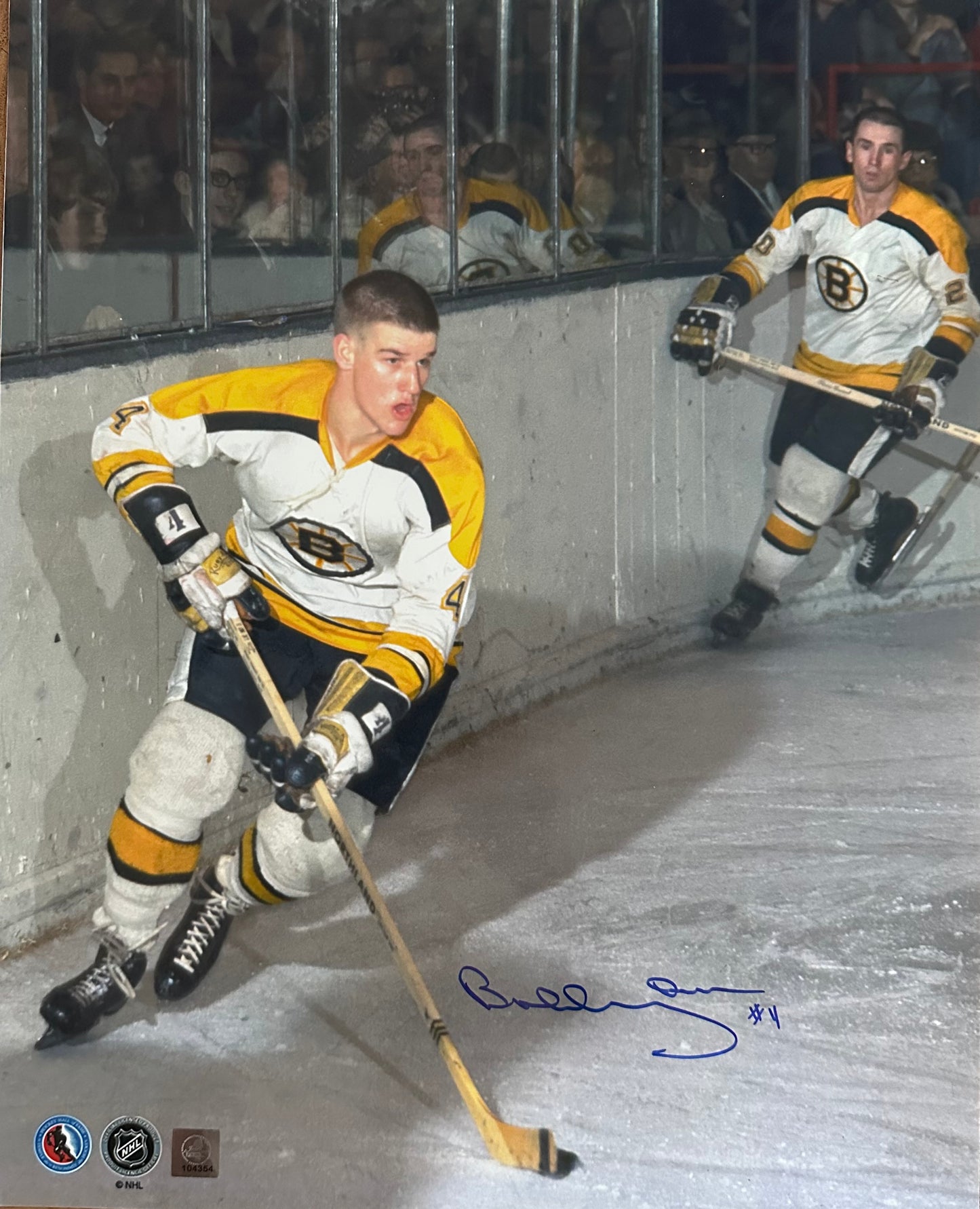 Bobby Orr Signed Bruins 16x20 Photo (Great North Road)