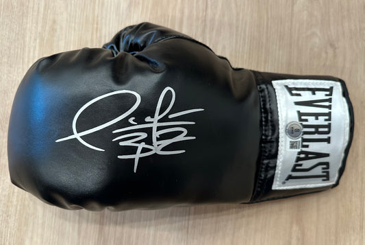 Deontay Wilder Signed Everlast Boxing Glove (Beckett) Beckett Witnessed
