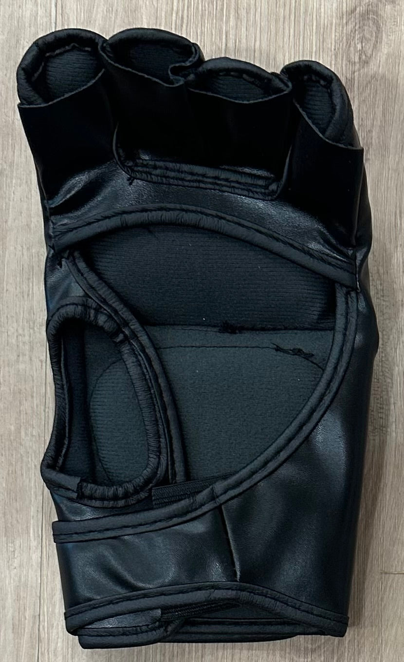 Nick Diaz Signed MMA Glove (JSA)