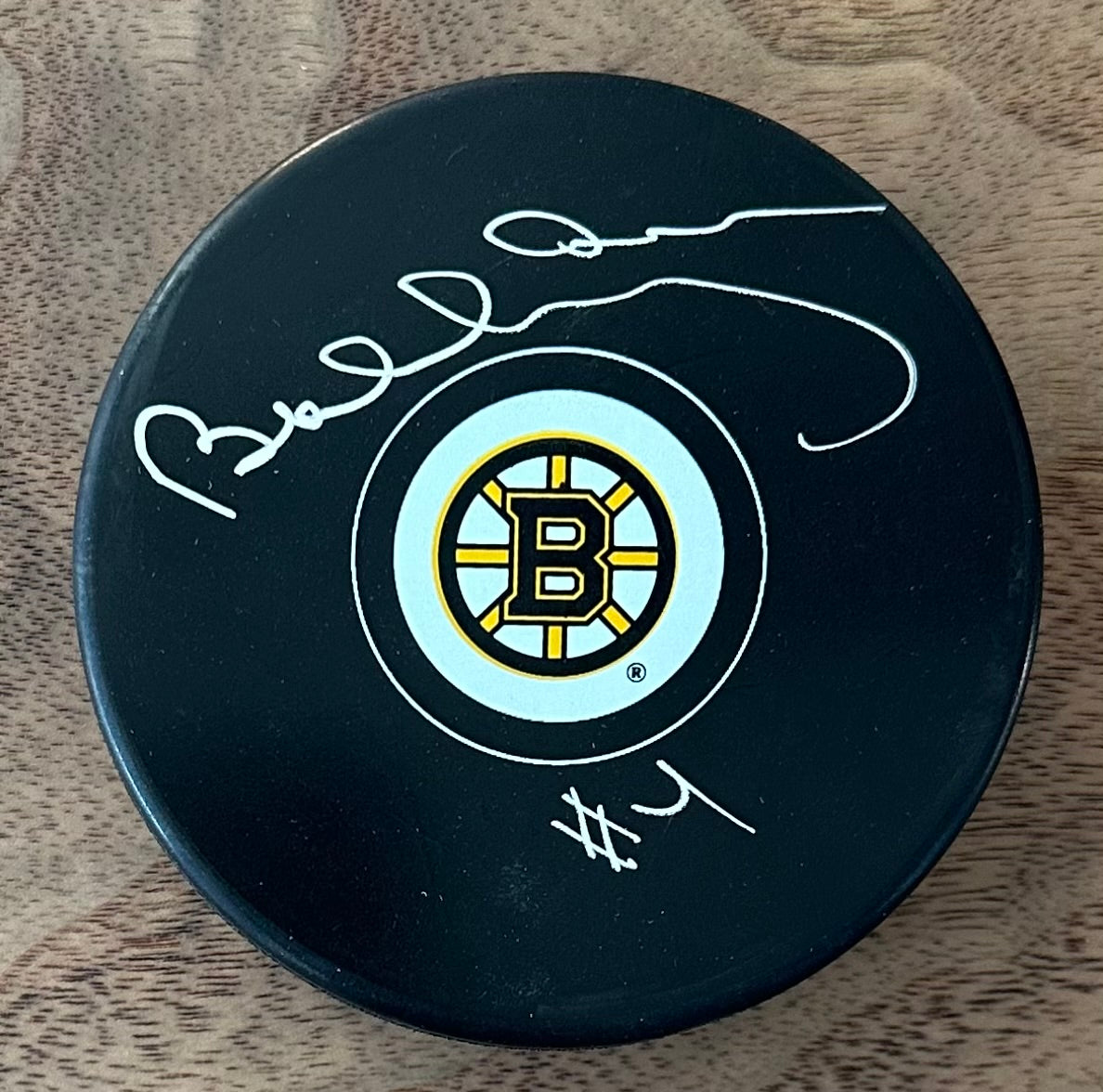 Bobby Orr Signed (Orr) Bruins Logo Hockey Puck (Official Orr Hologram and COA)