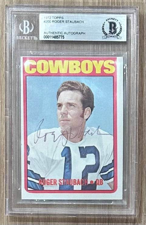 Roger Staubach Signed 1972 Topps #200 RC (BGS) - Rookie Card