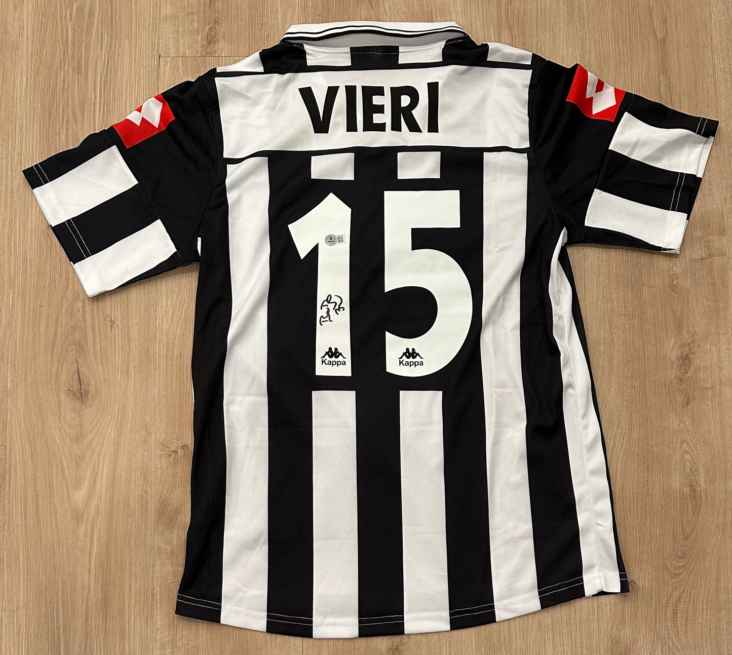 Christian Vieri Signed Juventus Lotto Authentic Jersey (Beckett)