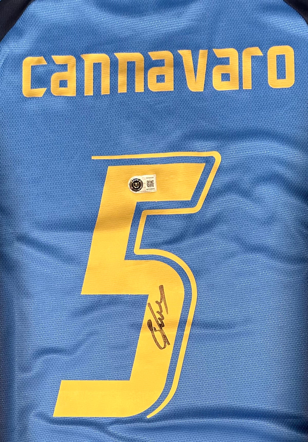 Fabio Cannavaro Signed (Beckett) Italy National Team Puma Authentic Jersey