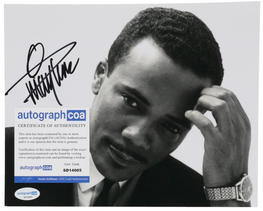 Quincy Jones Signed 8x10 Photo (AutographCOA)